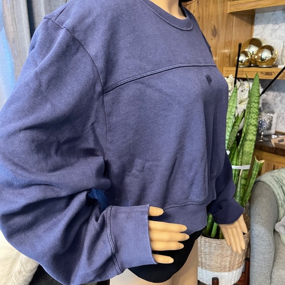 PINK Victoria Secret Cropped Ivy Fleece Yoke Seam Sweatshirt In Blue XL - Picture 3 of 8